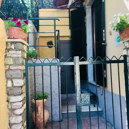 Hotel Il Giardino Segreto à Tellaro Extérieur photo