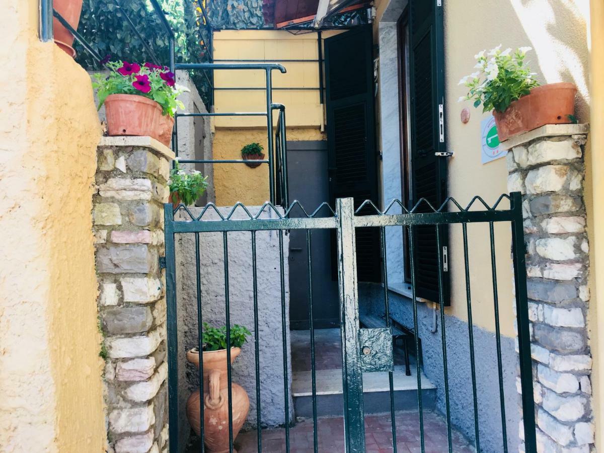 Hotel Il Giardino Segreto à Tellaro Extérieur photo